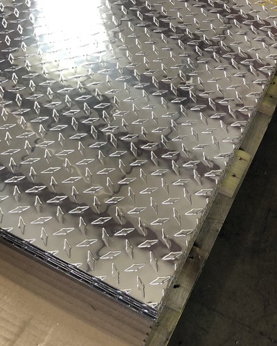 Aluminum diamond - 24", 48"